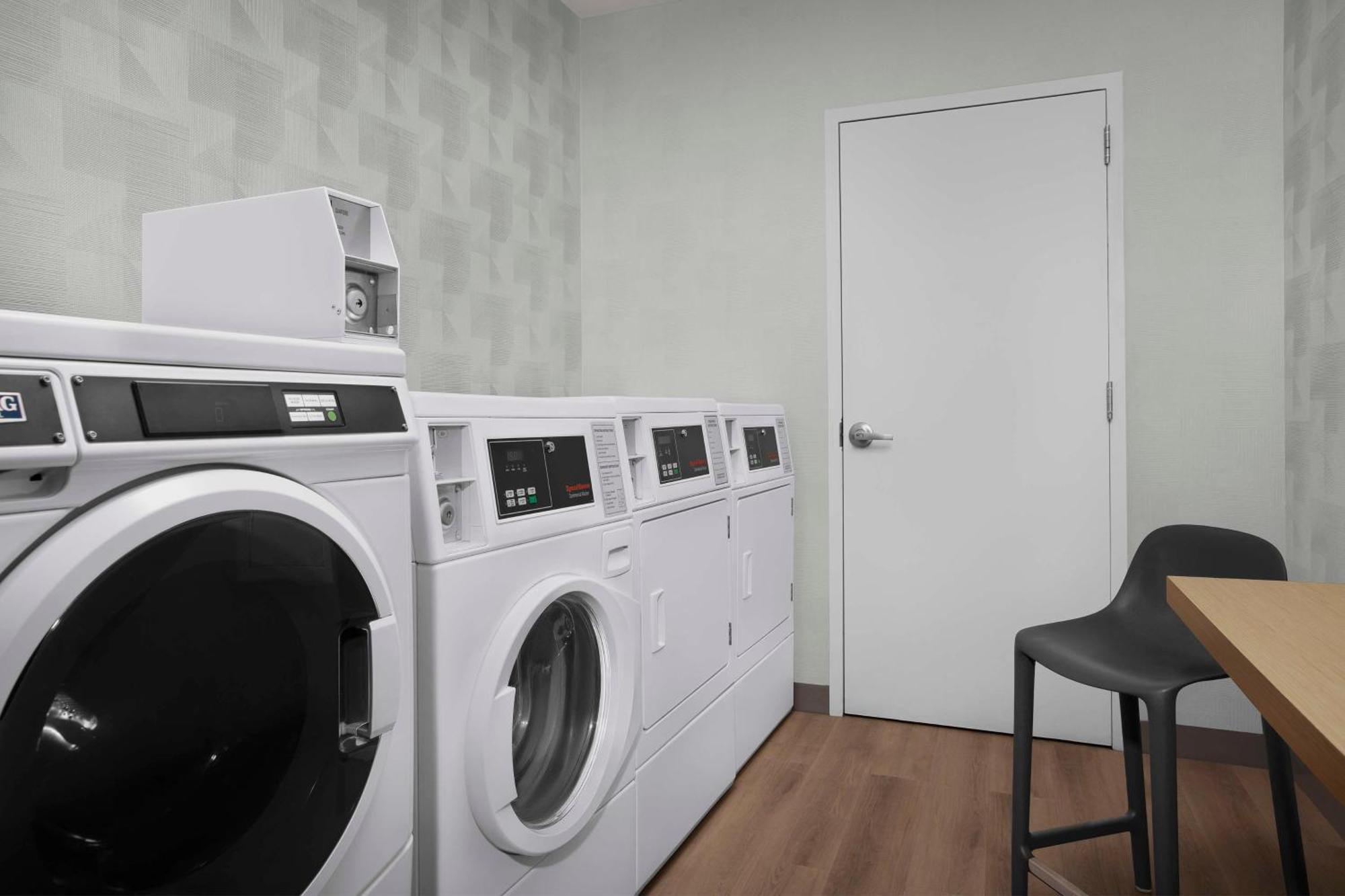 Home2 Suites By Hilton Clarksville/Ft. Campbell Extérieur photo